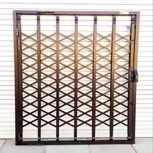 راهنمای جامع خرید درب آکاردئونی در زاهدان