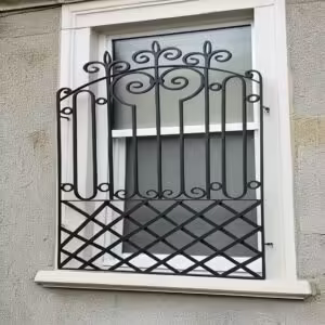 حفاظ پنجره مدل رز در زاهدان