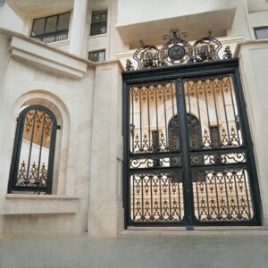 درب فلزی ورسای در زاهدان