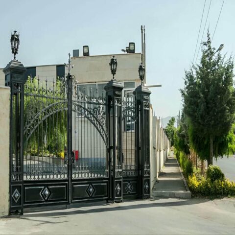 درب حیاط لاکچری در زاهدان