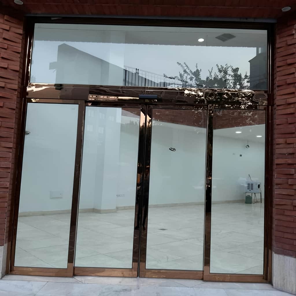 قیمت درب اتوماتیک شیشه ای کشویی در زاهدان با اپراتور سقفی