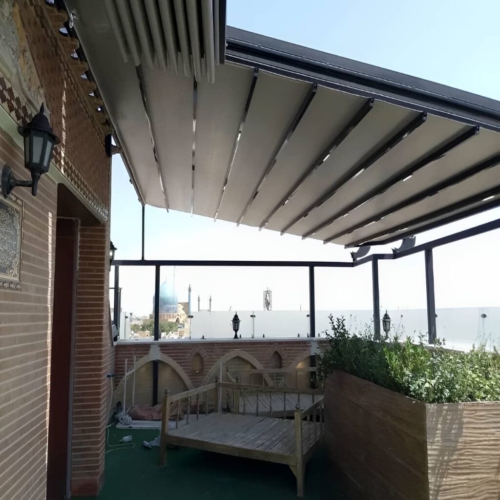 تولید سقف متحرک پلیکربنات برای روف گاردن در زاهدان