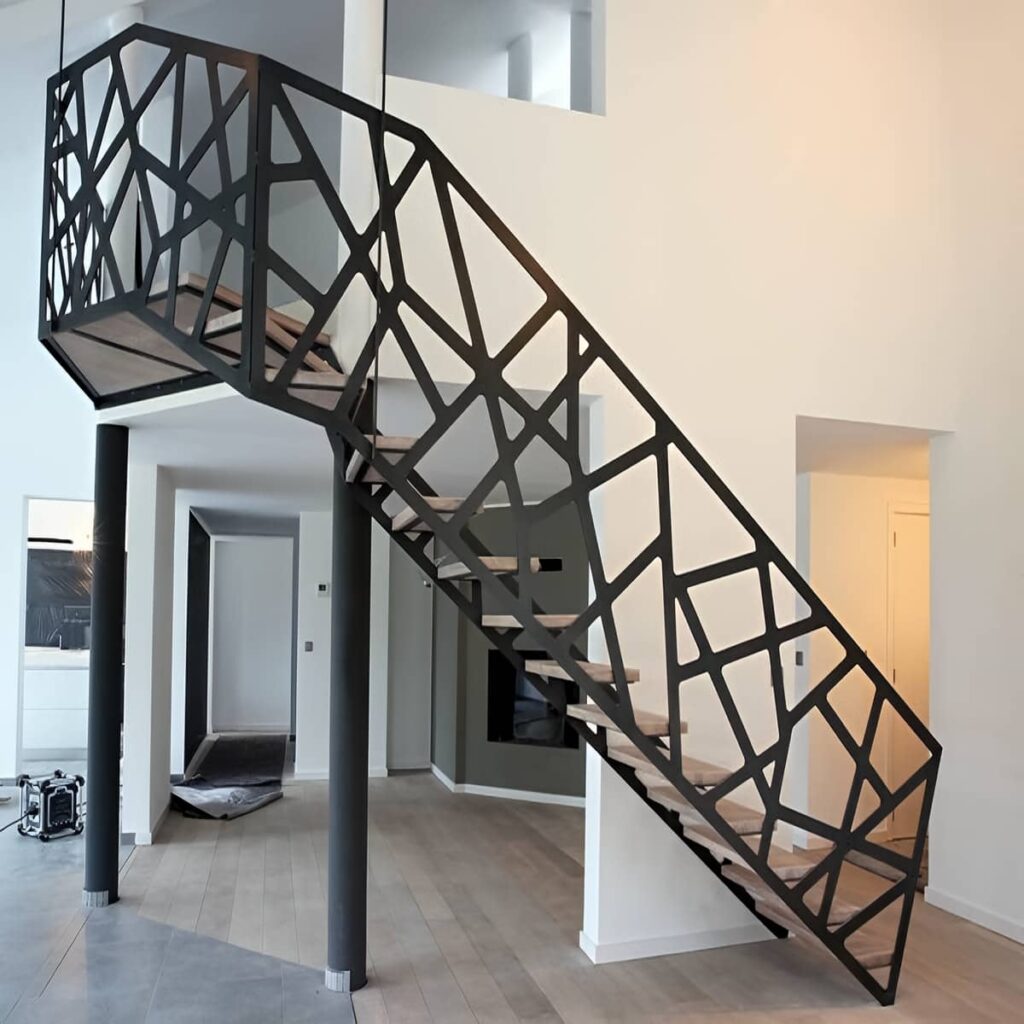سفارش نرده سی ان سی با طرح هندسی در زاهدان