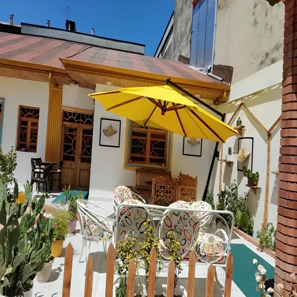 سایبان برقی در زاهدان برای مغازه